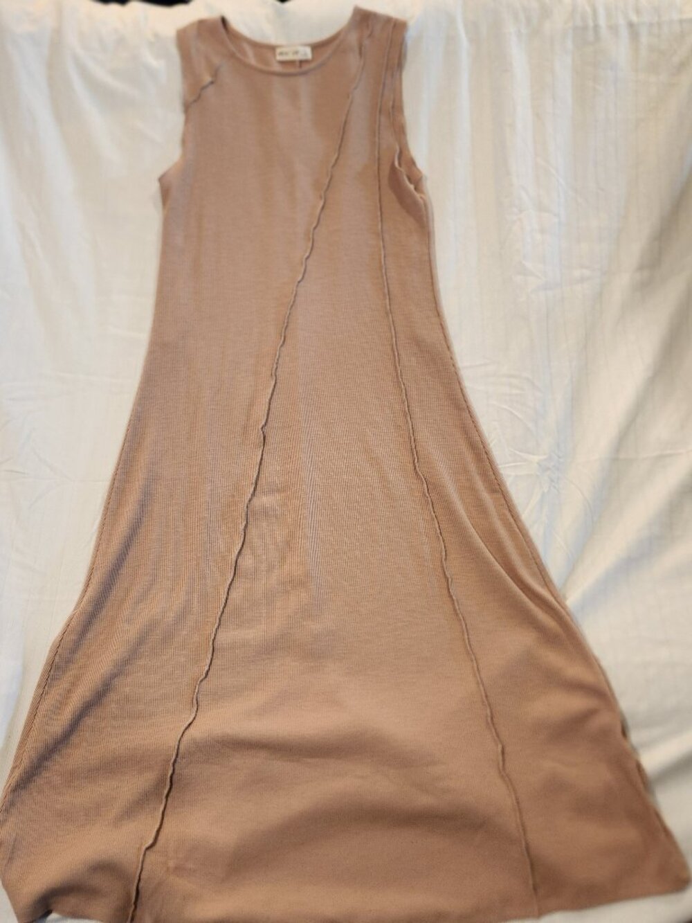 New In Neutral Tan Mauve Ribbed Knit Exposed Seam Sleeveless Maxi Dress L